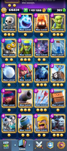 Screenshot_20210914-213610_Clash Royale.jpg