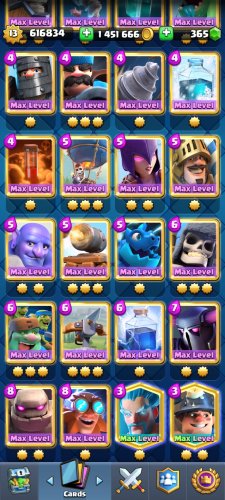 Screenshot_20210914-213626_Clash Royale.jpg