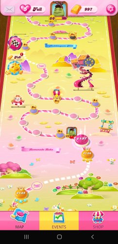 Screenshot_20210929-061824_Candy Crush Saga.jpg