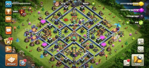 Screenshot_20211004_175716_com.supercell.clashofclans.jpg