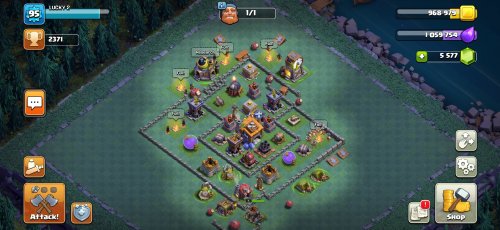 Screenshot_2021-09-25-17-56-14-868_com.supercell.clashofclans.jpg