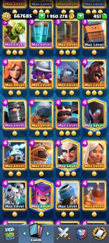 Screenshot_20211019-221529_Clash Royale.jpg