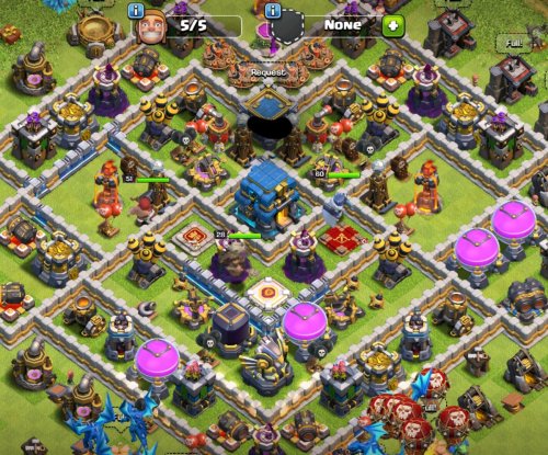 Screenshot_20211115-041700_Clash of Clans.jpg