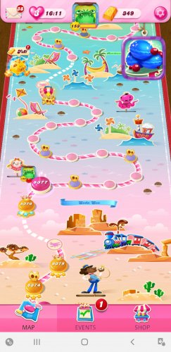 Screenshot_20211119-144333_Candy Crush Saga.jpg