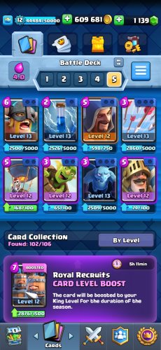 Screenshot_20211206_091806_com.supercell.clashroyale.jpg