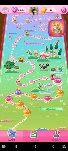 Screenshot_20220202-093418_Candy Crush Saga.jpg