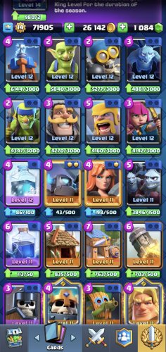 Screenshot_20220322-135942_Clash Royale.jpg