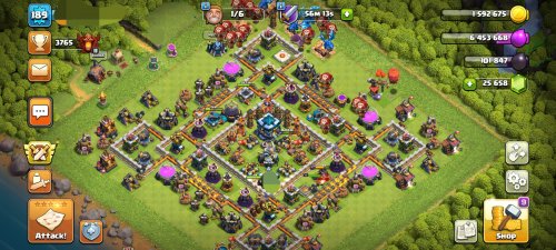 Screenshot_20220503-094157_Clash of Clans.jpg