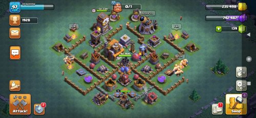 Screenshot_2022-05-04-19-40-17-054_com.supercell.clashofclans.jpg