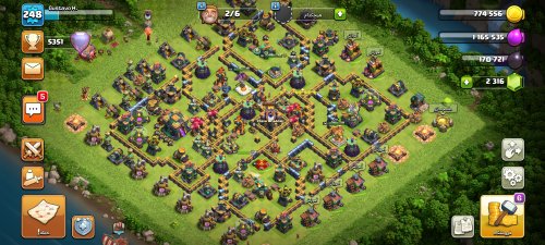 Screenshot_۲۰۲۲-۰۵-۱۴-۰۱-۳۴-۴۹-۰۸۴_com.supercell.clashofclans.jpg