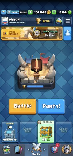 Screenshot_20220609-000319_Clash Royale.jpg