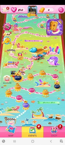 Screenshot_20220628-213047_Candy Crush Saga.jpg