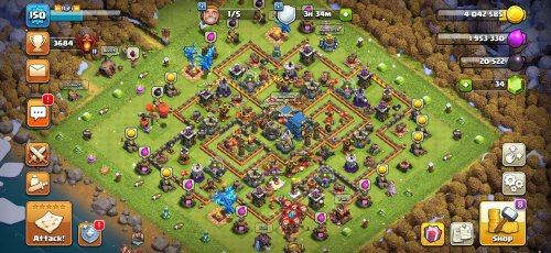 Screenshot_2022-12-19-22-45-54-225_com.supercell.clashofclans.jpg