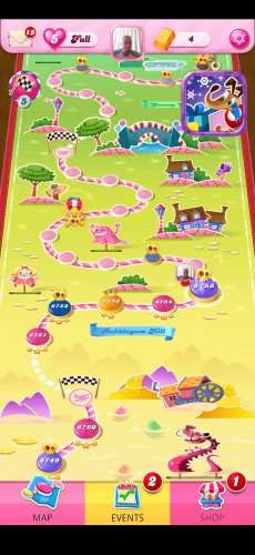 Screenshot_20221224_132849_com.king.candycrushsaga.jpg