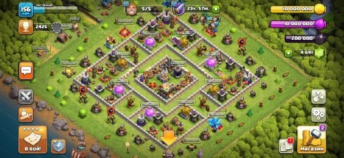 Screenshot_20230423-210558_Clash of Clans.jpg