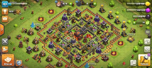 Screenshot_20230418_130714_Clash of Clans.jpg