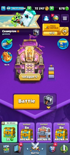 Screenshot_20230505_103003_Clash Royale.jpg