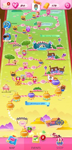 Screenshot_20240509-000730_Candy Crush Saga.jpg