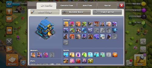 Screenshot_2024-08-27-10-44-22-528_com.supercell.clashofclans.jpg