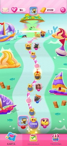 Screenshot_20241030_092425_Candy Crush Saga.jpg