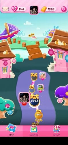 Screenshot_20250103_175347_com.king.candycrushsaga.jpg