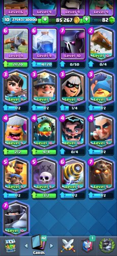 Screenshot_20201107-132106_Clash Royale.jpg