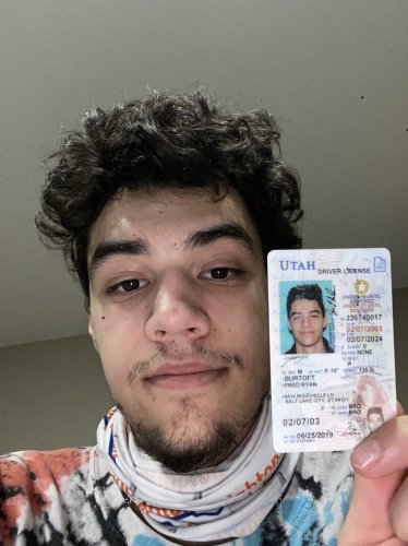 Drivers License 2.jpg